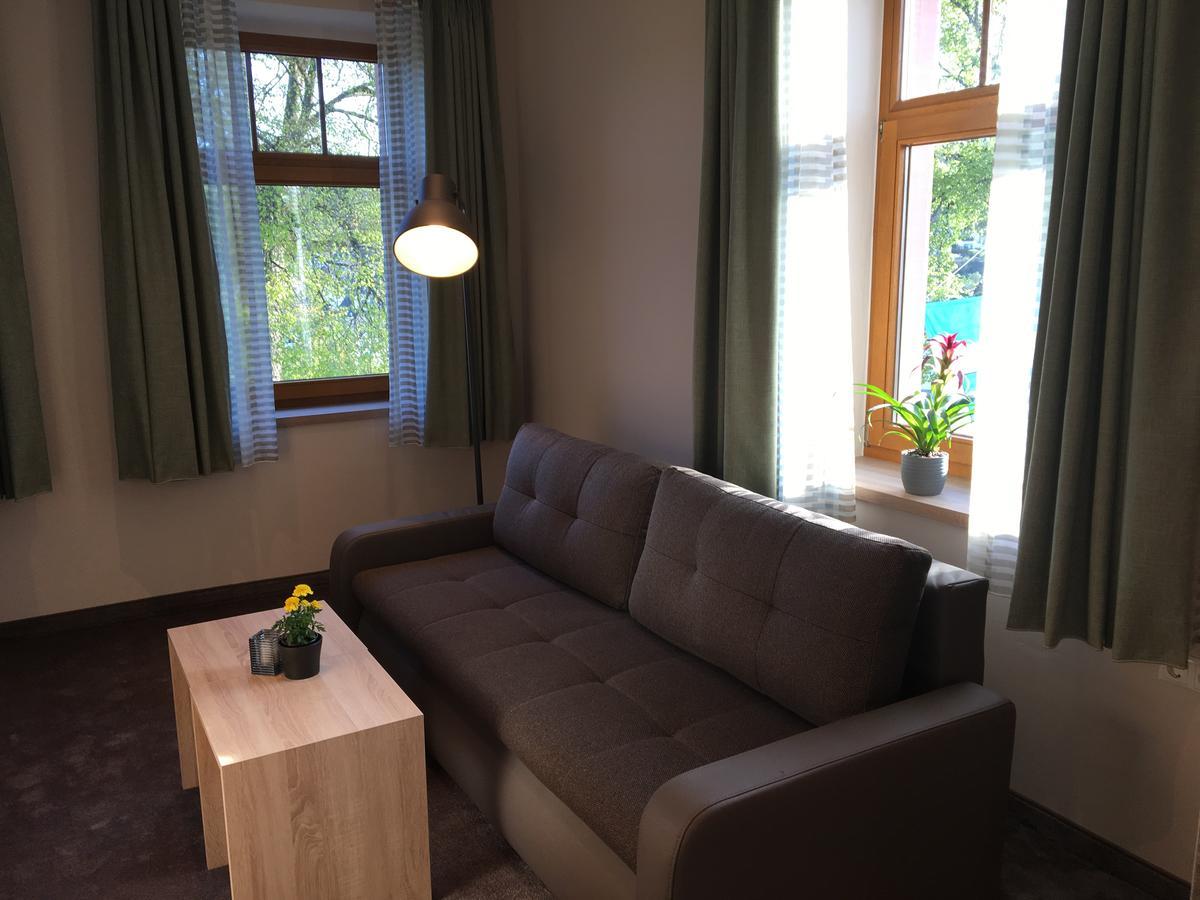 Dorfgasthof Schmitz Schalkenmehren Extérieur photo