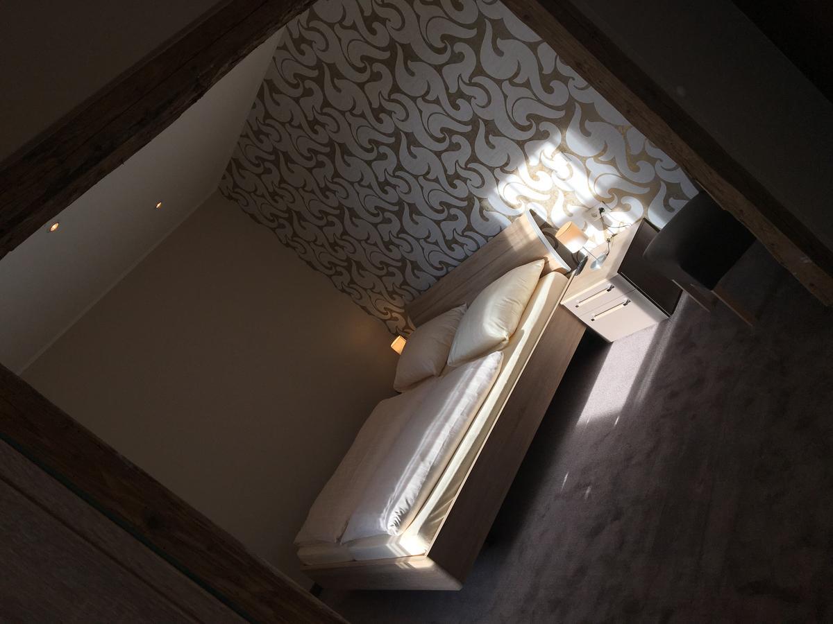 Dorfgasthof Schmitz Schalkenmehren Extérieur photo